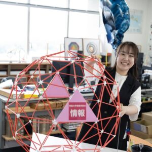 【明星大学】触れて、観察して、言語化する——情報学で「学習の仕組み」を解明する