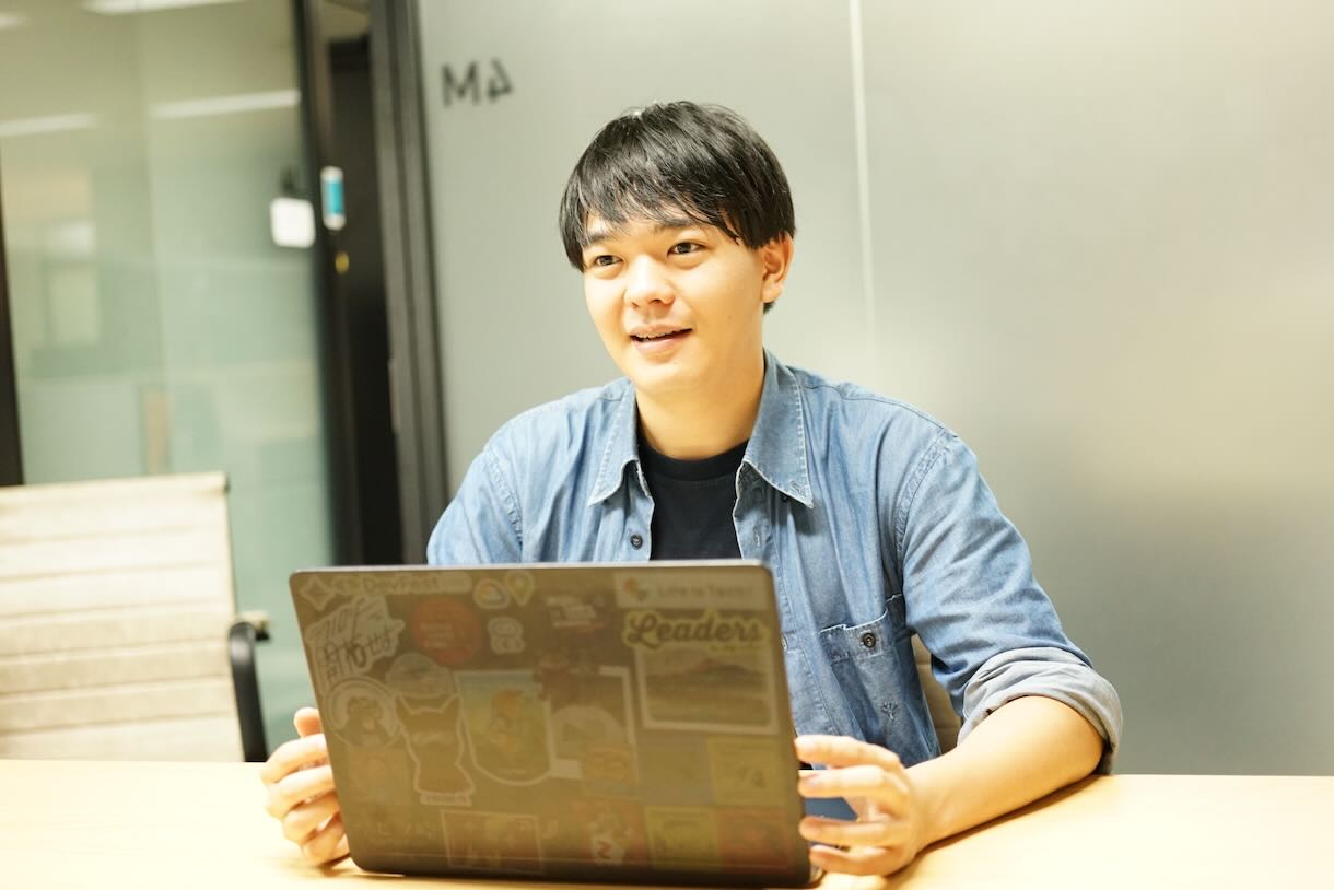 研究のいちばんの面白さは、学部生のうちから企業との共同研究でリアルな社会課題の解決に向き合えること
