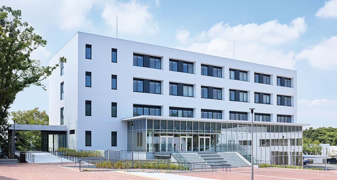 明治学院大学 情報数理学部